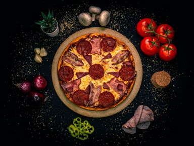 Húsimádó pizzánk Szolnokon